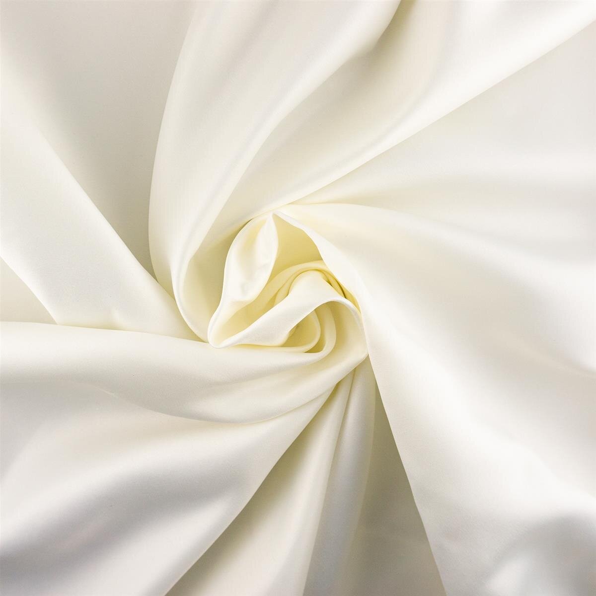Satin-Stoff Apfelrot – 9,1 M Länge, 111,8 Cm Breite | 100% Polyester, Seidig Glänzend, Für Brautkleider, Kostüme & Deko