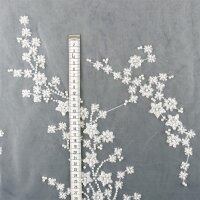 Bestickter Tüll mit Pailletten und Perlen, Hell-Ivory